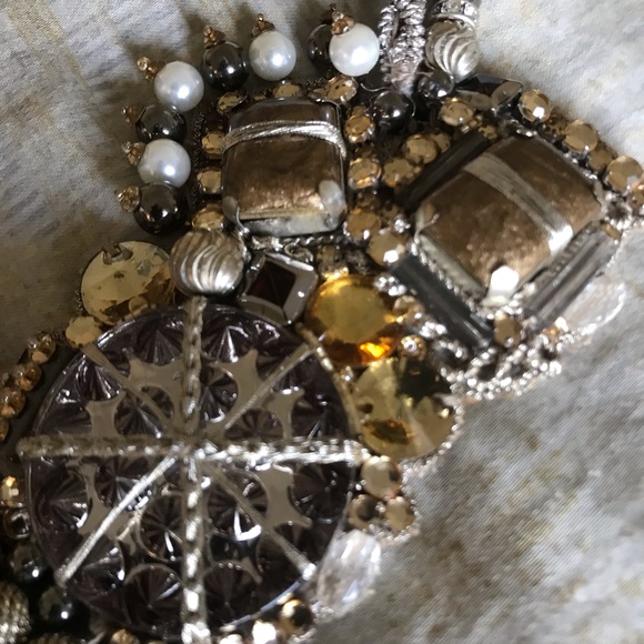 Sachin + Babi necklace - Picture 2 of 8